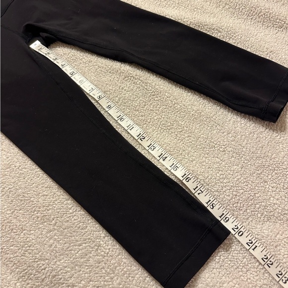 Lululemon Black Wunder Under Crop Hi-Rise Full-On Luon Leggings - Picture 8 of 13